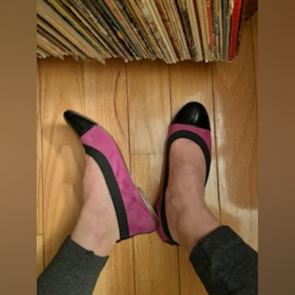 Chinese Laundry Ballet Flats - Picture 2 of 3